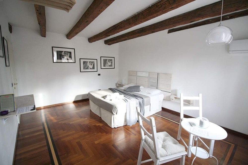 Ai Sognatori Bed & Breakfast Венеция Екстериор снимка